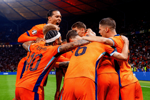 阿德耶米傷,情確定,將缺席多特,爱游戏app,爱游戏官网,爱游戏体育官网,爱游戏体育app