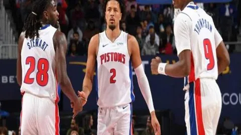 沃特福德震憾宣布：传奇主帅格拉西亚黯然离任，球队心情沉重，未来之路待解！